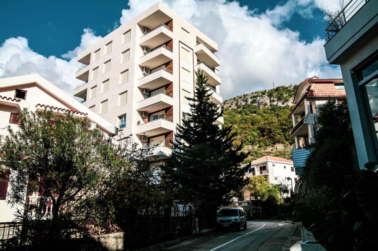 Apartments Lm Residence Rafailovići Eksteriør billede